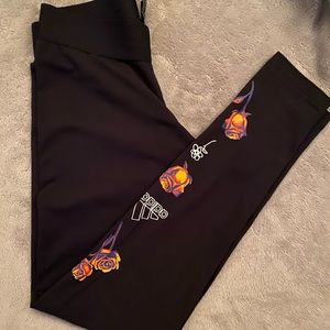 Adidas leggings
